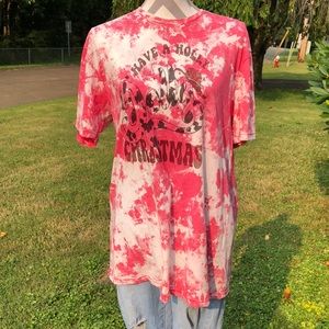 GILDAN Have a Holly Dolly Christmas 🎅🏻 tye dye short sleeve T-shirt